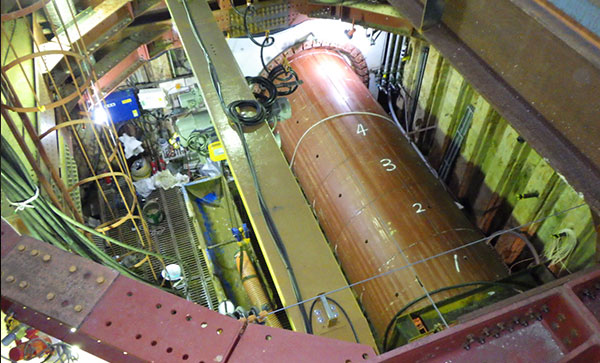 トンネル工事施工状況